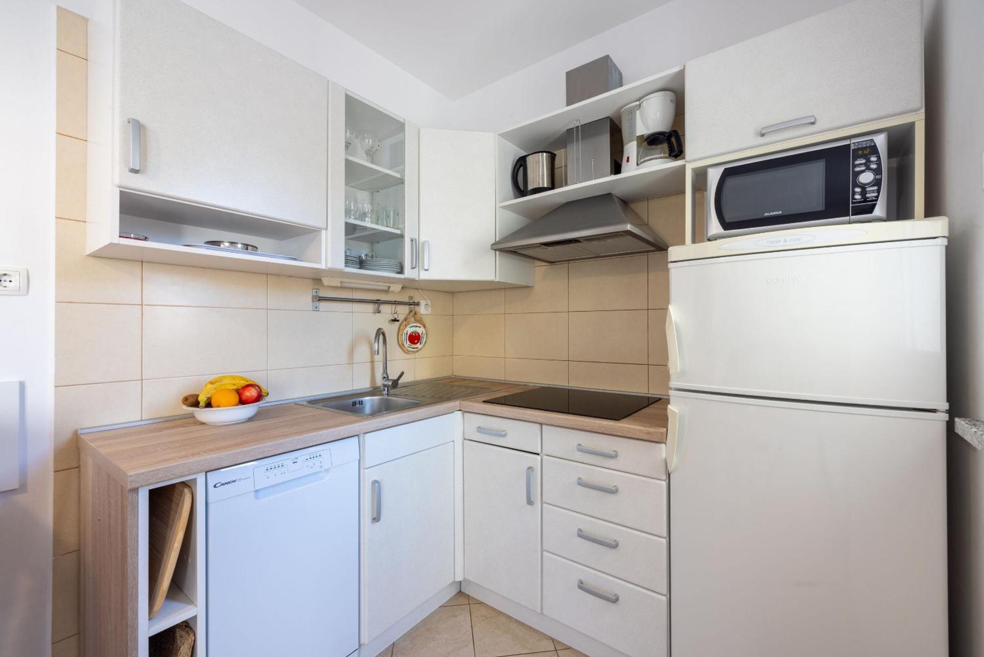 Apartments Vesna Malinska Exterior photo